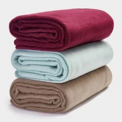 Hi Gear Fleece Blanket -Sevylor Shop go 617937 b