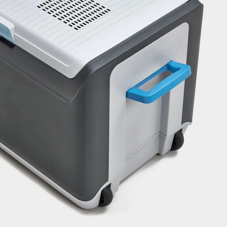 Hi Gear Thermec 45L Portable Fridge 2 Hi Gear Thermec 45L Portable Fridge - Image 2