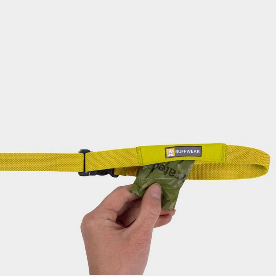 Ruffwear Flagline Dog Lead Lichen Green 8 Ruffwear Flagline Dog Lead Lichen Green - Image 8